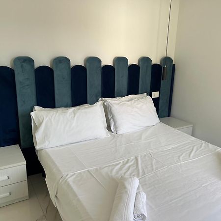 Ninfa Sul Mare Apartments 50 M E T R I Dal Mare Parcheggio Gratuito Custodito Capo Vaticano Exteriör bild