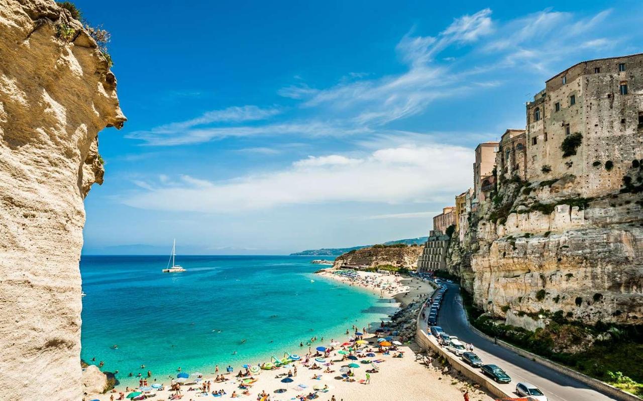 Ninfa Sul Mare Apartments 50 M E T R I Dal Mare Parcheggio Gratuito Custodito Capo Vaticano Exteriör bild