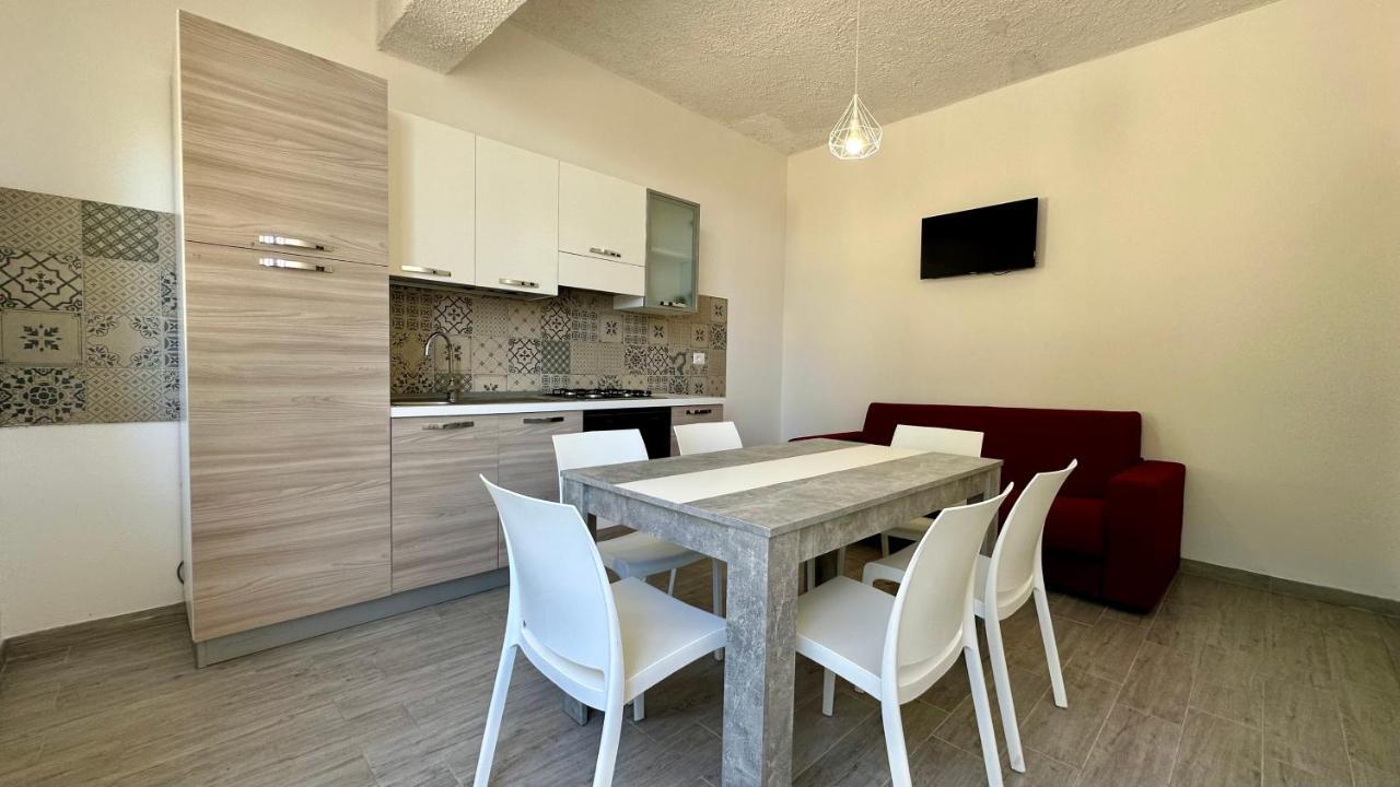 Ninfa Sul Mare Apartments 50 M E T R I Dal Mare Parcheggio Gratuito Custodito Capo Vaticano Exteriör bild