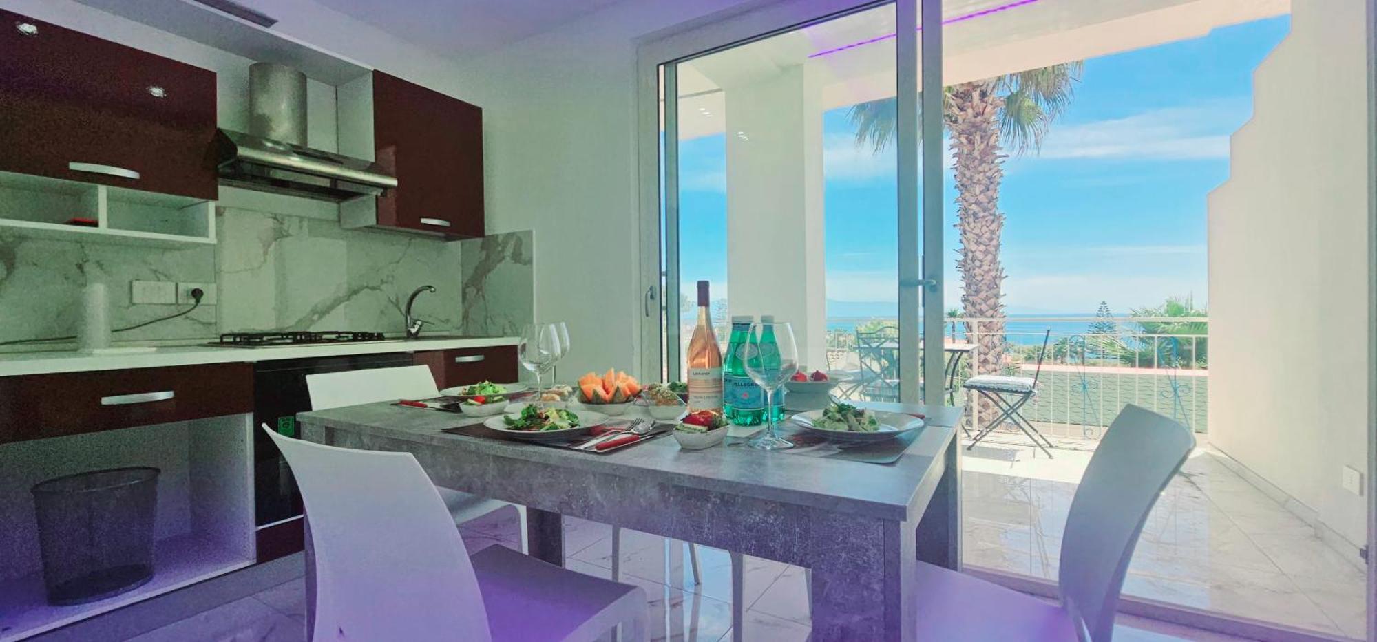 Ninfa Sul Mare Apartments 50 M E T R I Dal Mare Parcheggio Gratuito Custodito Capo Vaticano Exteriör bild