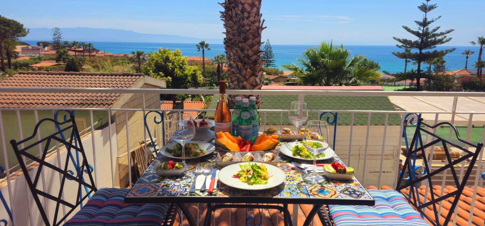 Ninfa Sul Mare Apartments 50 M E T R I Dal Mare Parcheggio Gratuito Custodito Capo Vaticano Exteriör bild