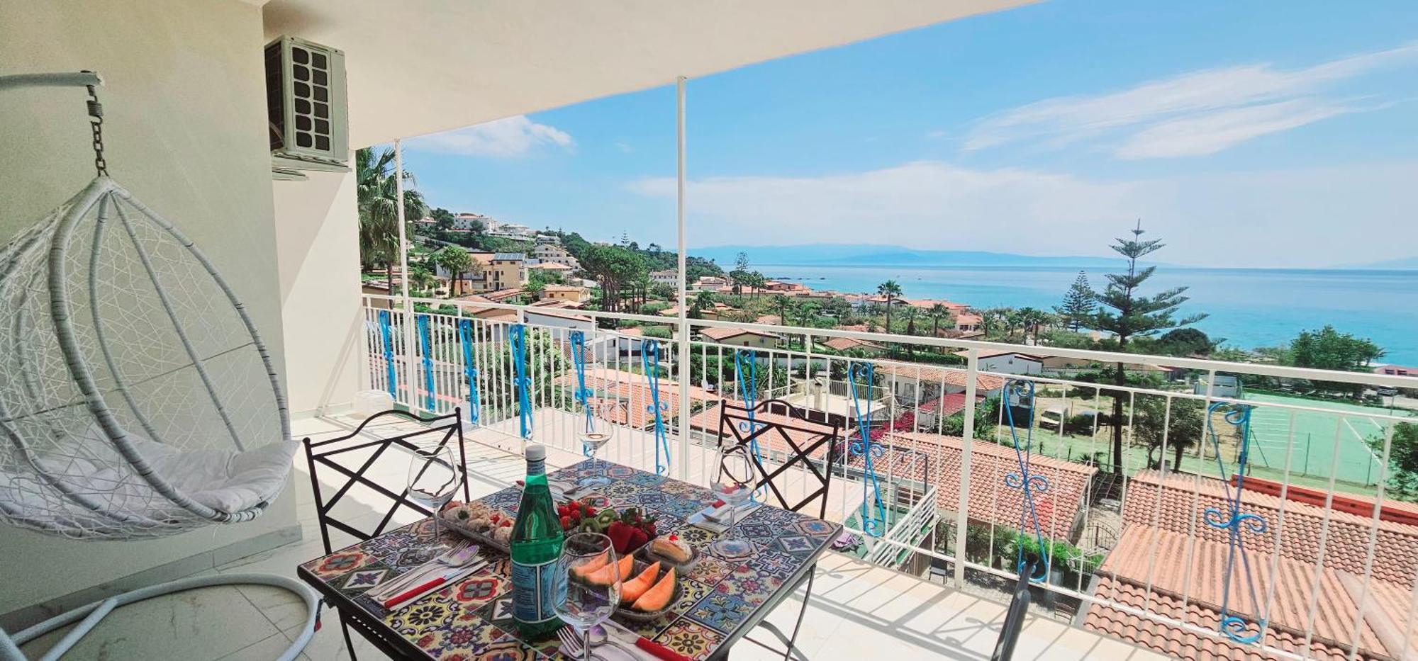 Ninfa Sul Mare Apartments 50 M E T R I Dal Mare Parcheggio Gratuito Custodito Capo Vaticano Exteriör bild